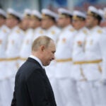 Yale School of Management identifies three ways to bring down Putin
