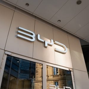 BYD expand European retail