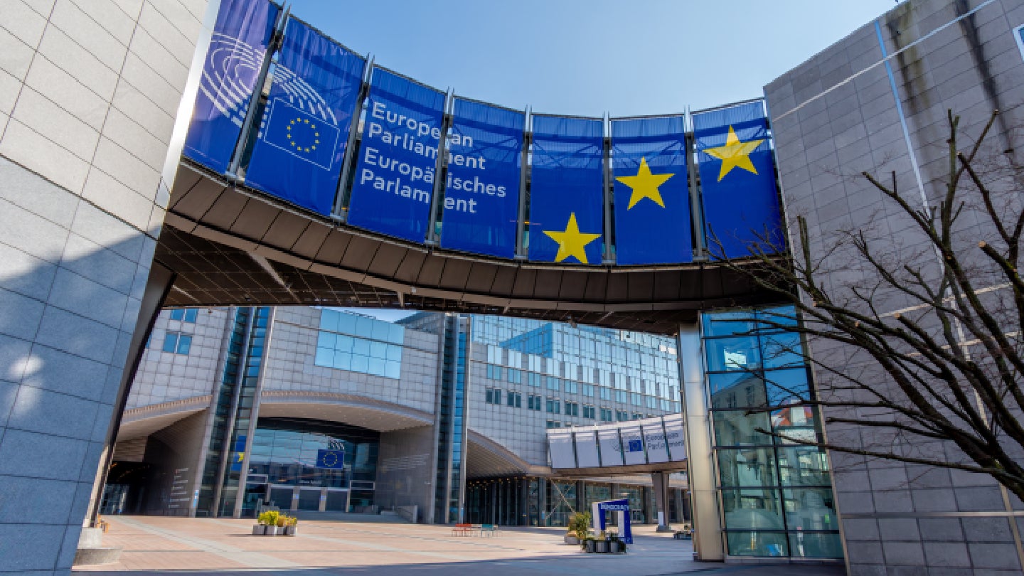 European Parliament approves EU-US trade pact with safeguards